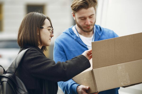 Curso gratuito SEPE 2026 - Nuevas tendencias en escaparatismo y paqueteria